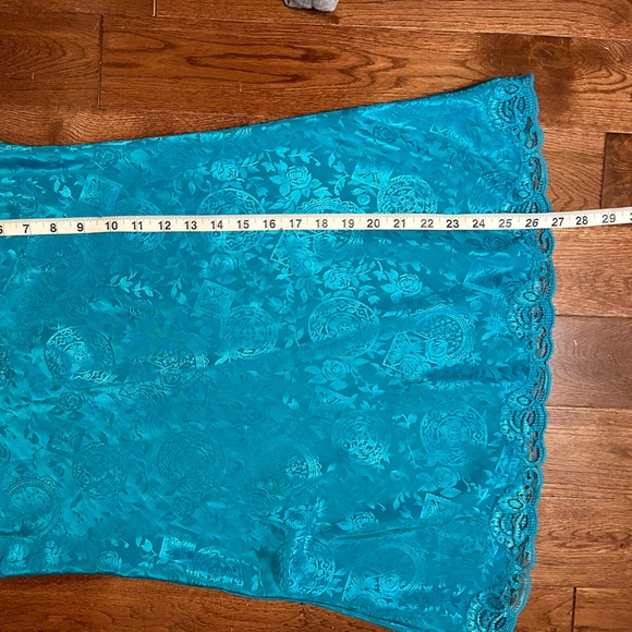 VTG Victoria’s Secret Aqua Slip - Picture 2 of 9